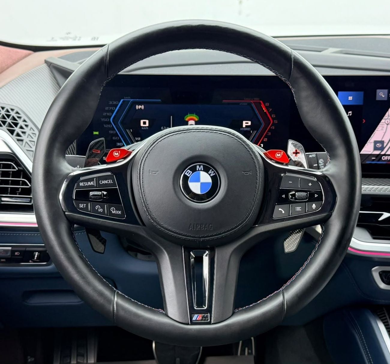 بي أم دبليو XM SHADOWLINE بي إم دبليو XM Shadowline موديل 2023، ضمان بي إم دبليو 2027 + باقة خدمة، سجل صيانة كامل لدى بي إم دب