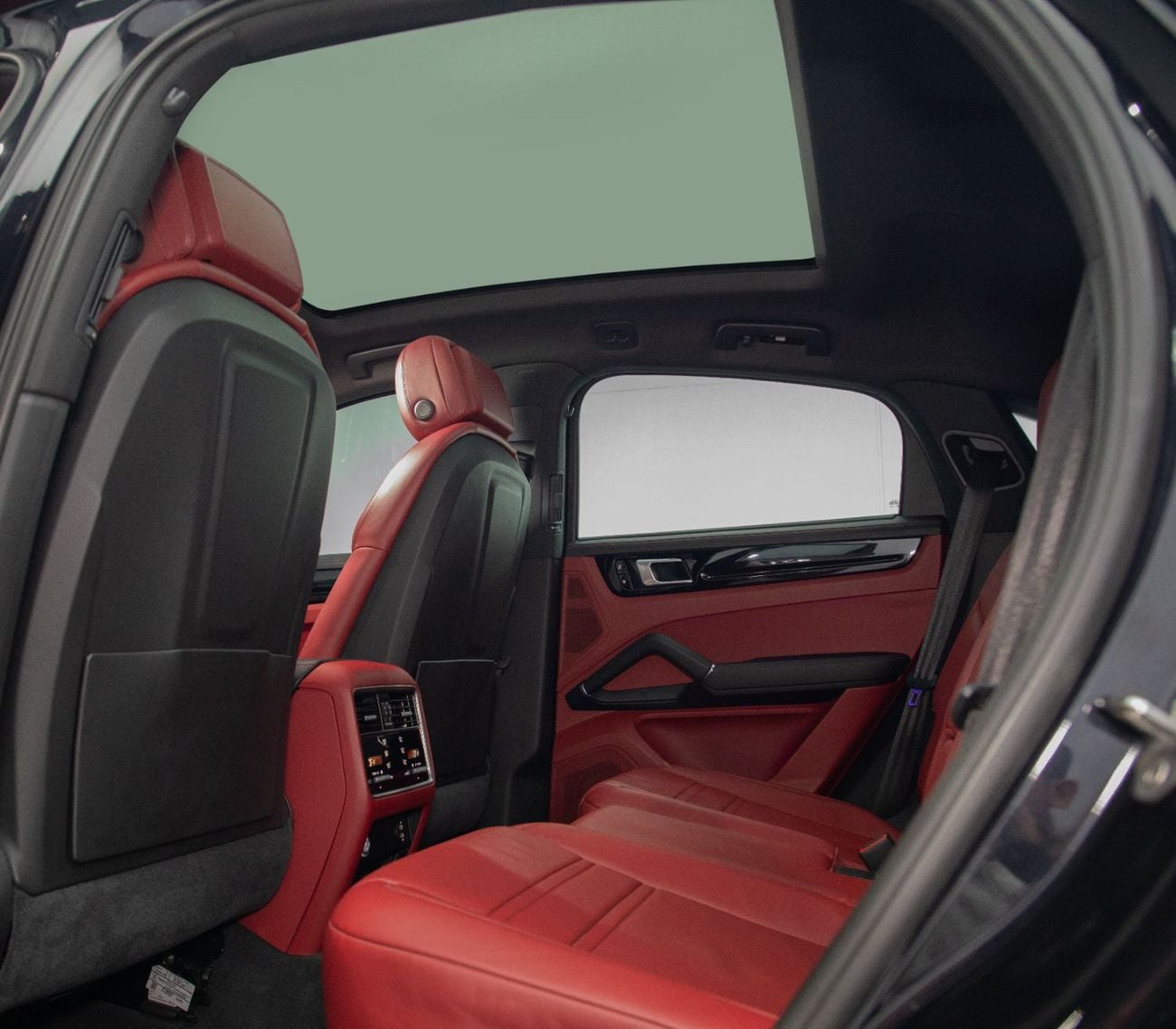 Porsche Cayenne STANDARD