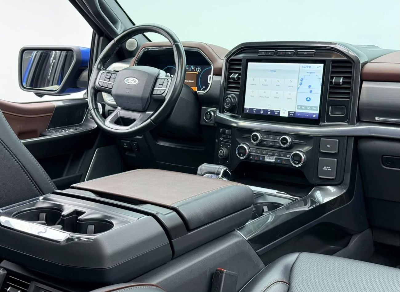 فورد F 150 لاريات