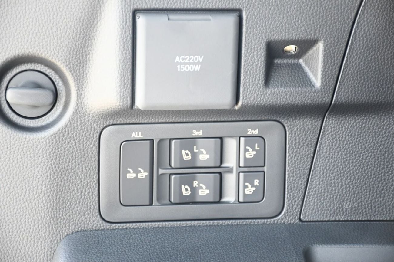 Lexus LX700h SIGNATURE