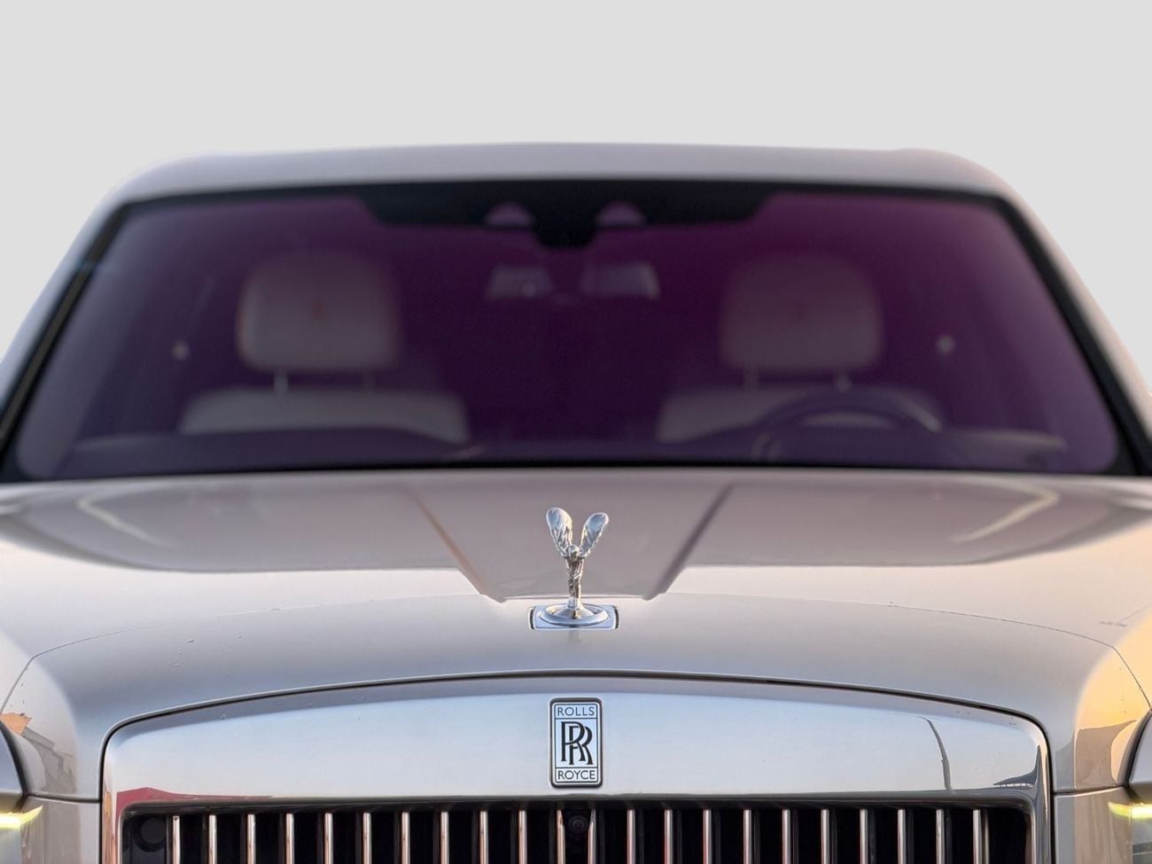 Rolls Royce Cullinan STANDARD ROLLS-ROYCE CULLINAN SILVER BADGE | GCC | ORIGINAL PAINT | AGMC SERVICE CONTRACT