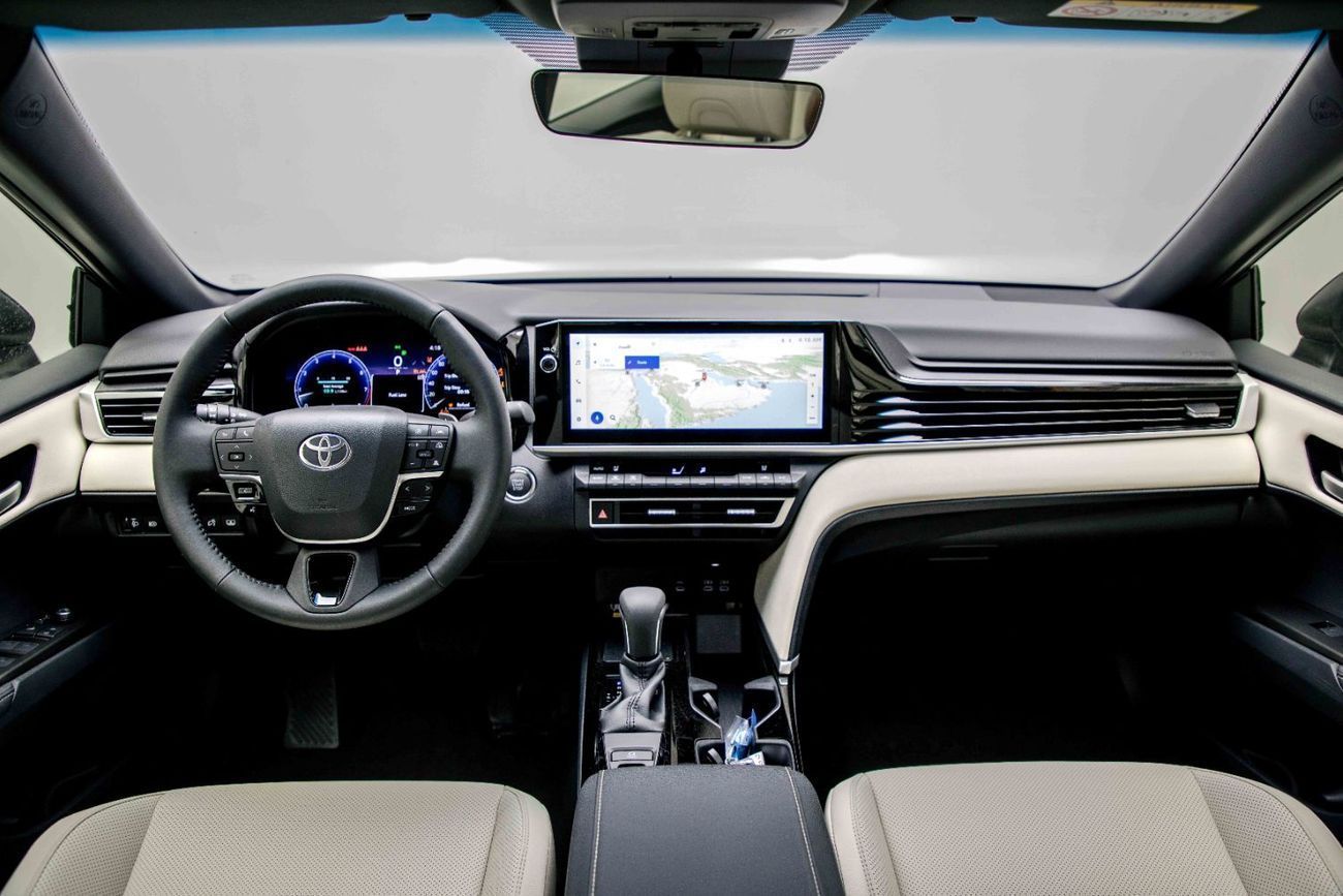 Toyota Camry GLE 2.5L - Netural Black Inside Formage | Export Only