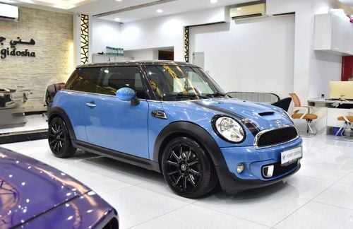 Mini Cooper S STANDARD EXCELLENT DEAL for our Mini Cooper S ( 2013 Model ) in Blue Color GCC Specs