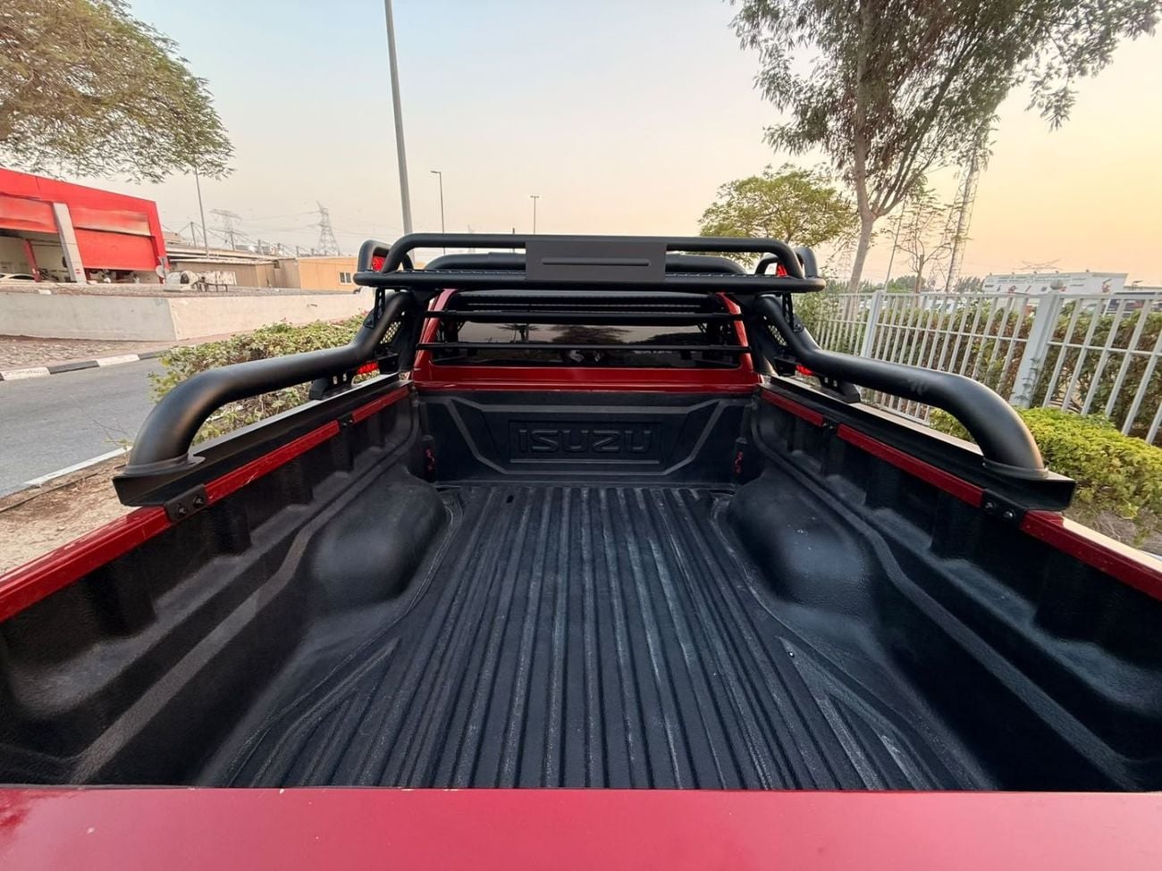 Isuzu D-MAX - 3.0 Diesel Engine - AT - 4WD - Pickup