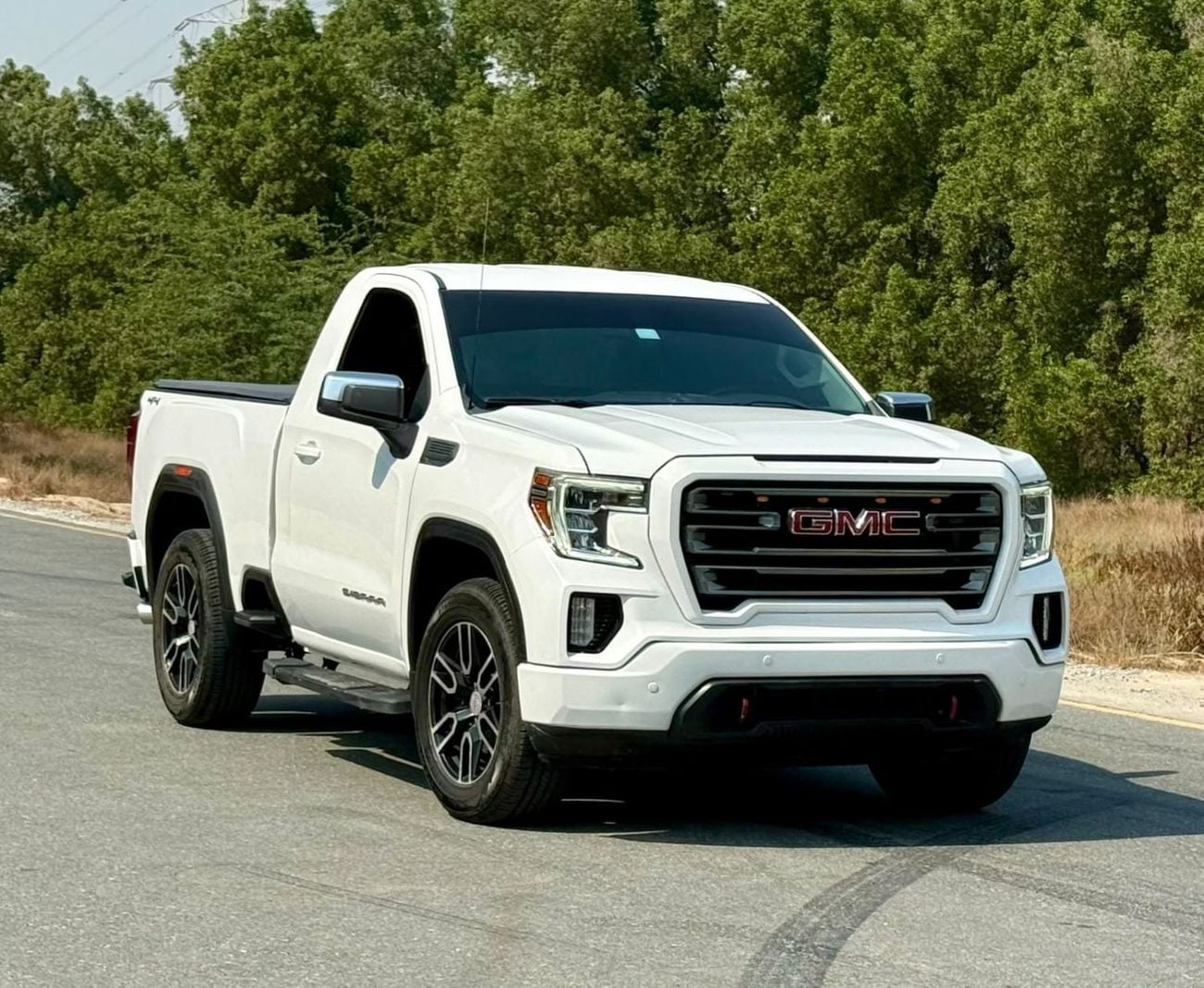 GMC Sierra 1500 REG/CAB AT4