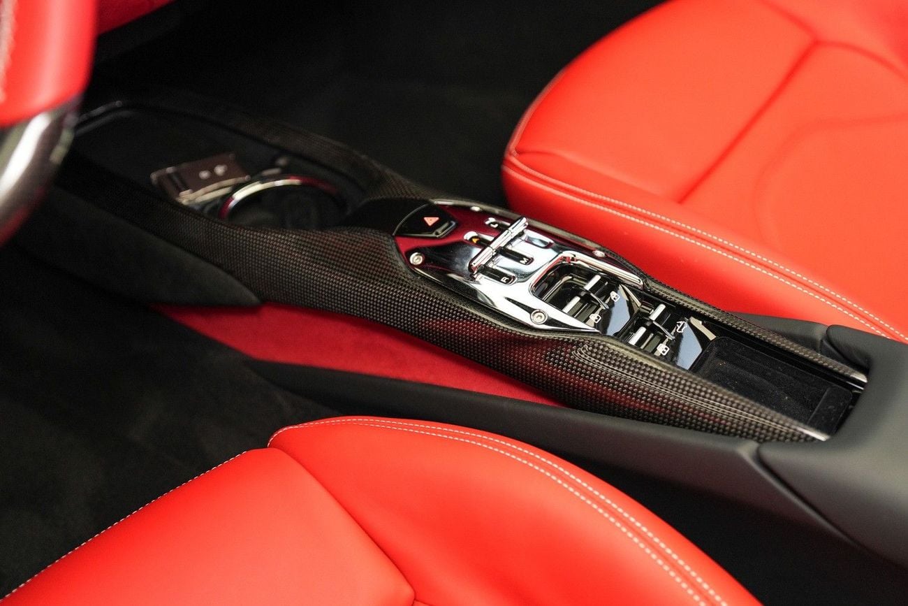 Ferrari 296 GTS