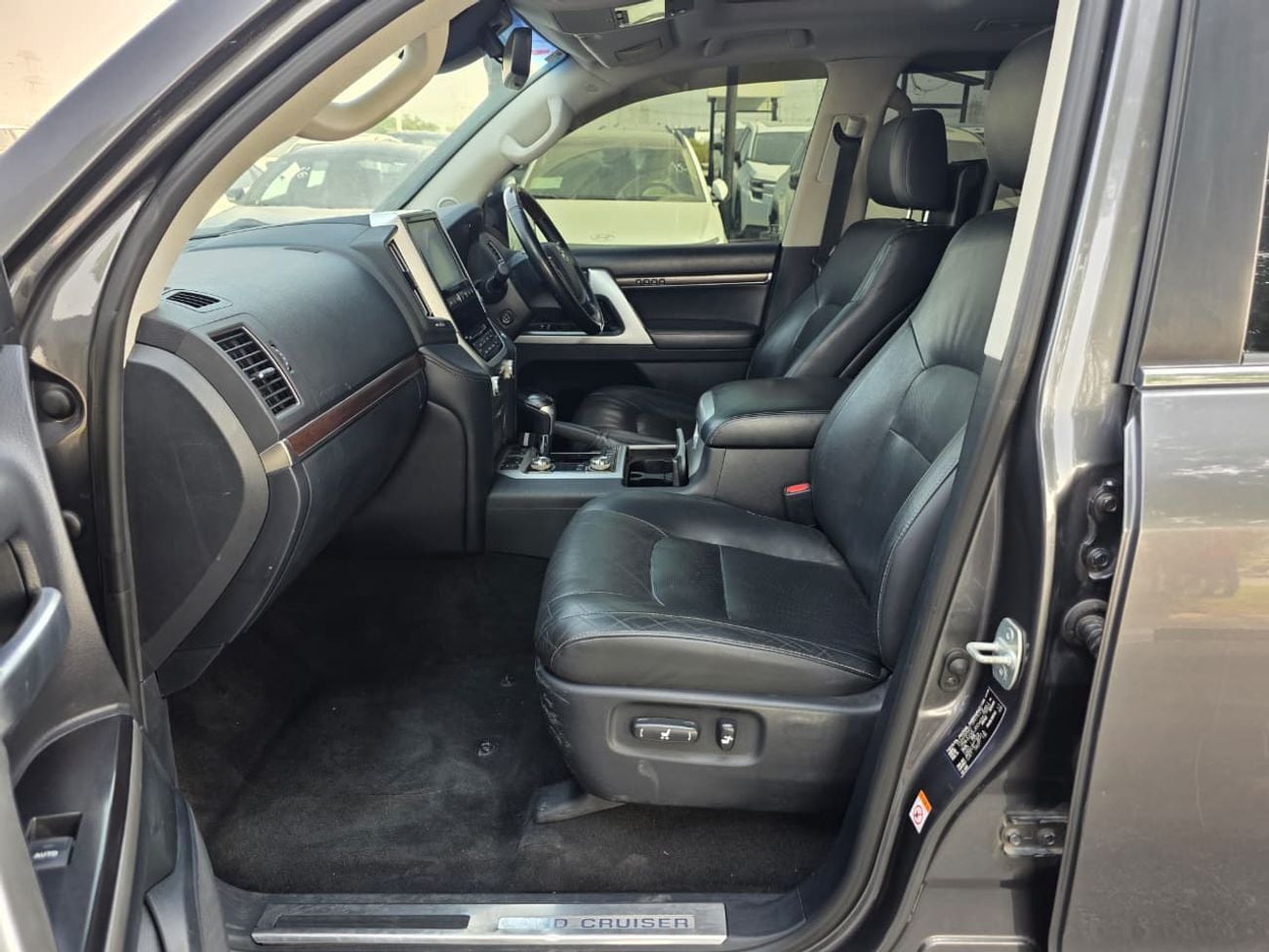 Toyota Land Cruiser diesel Sahara