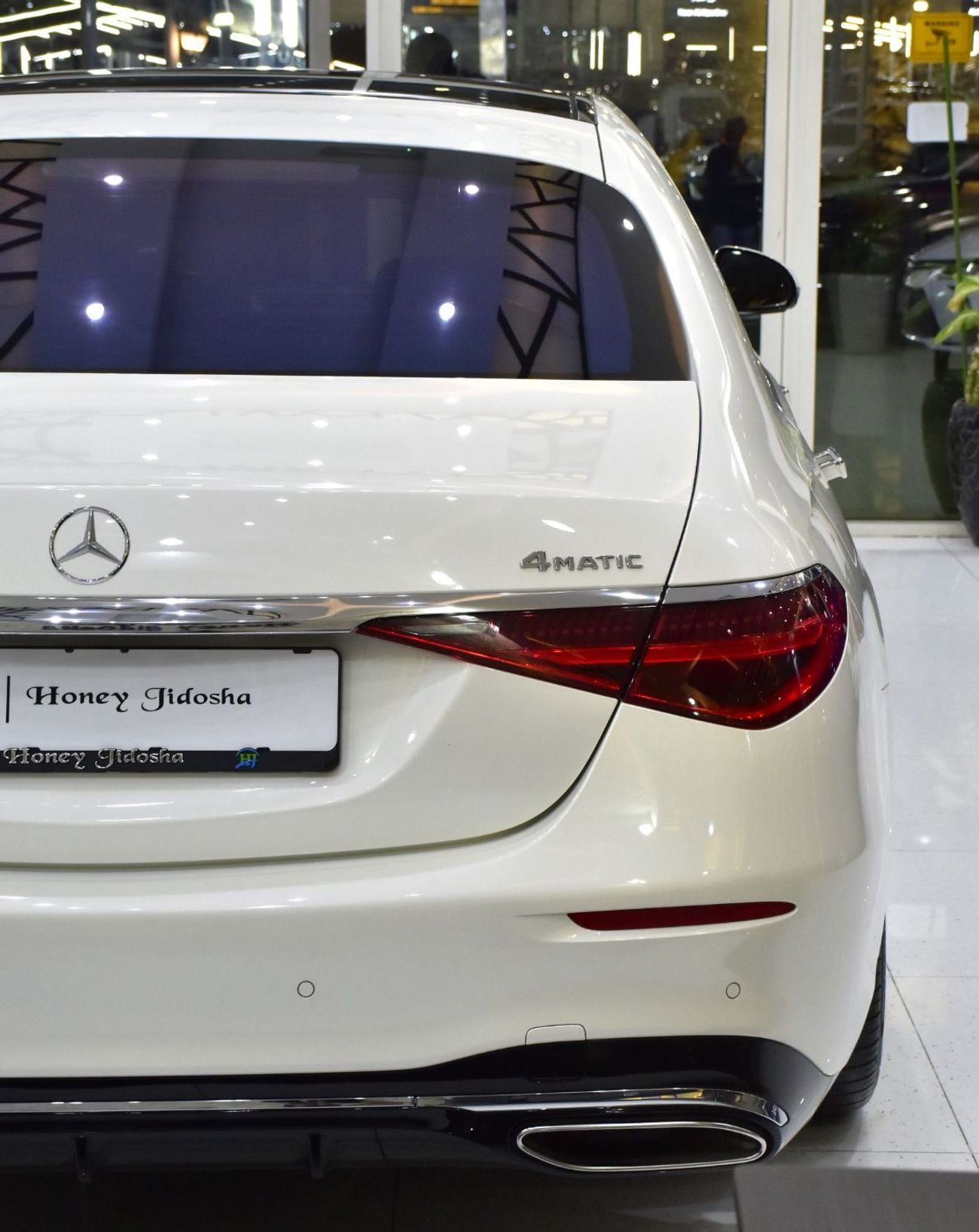 Mercedes Benz S500 4MATIC L EXCELLENT DEAL for our Mercedes Benz S500 4Matic ( 2021 Model ) in White Color GCC Specs