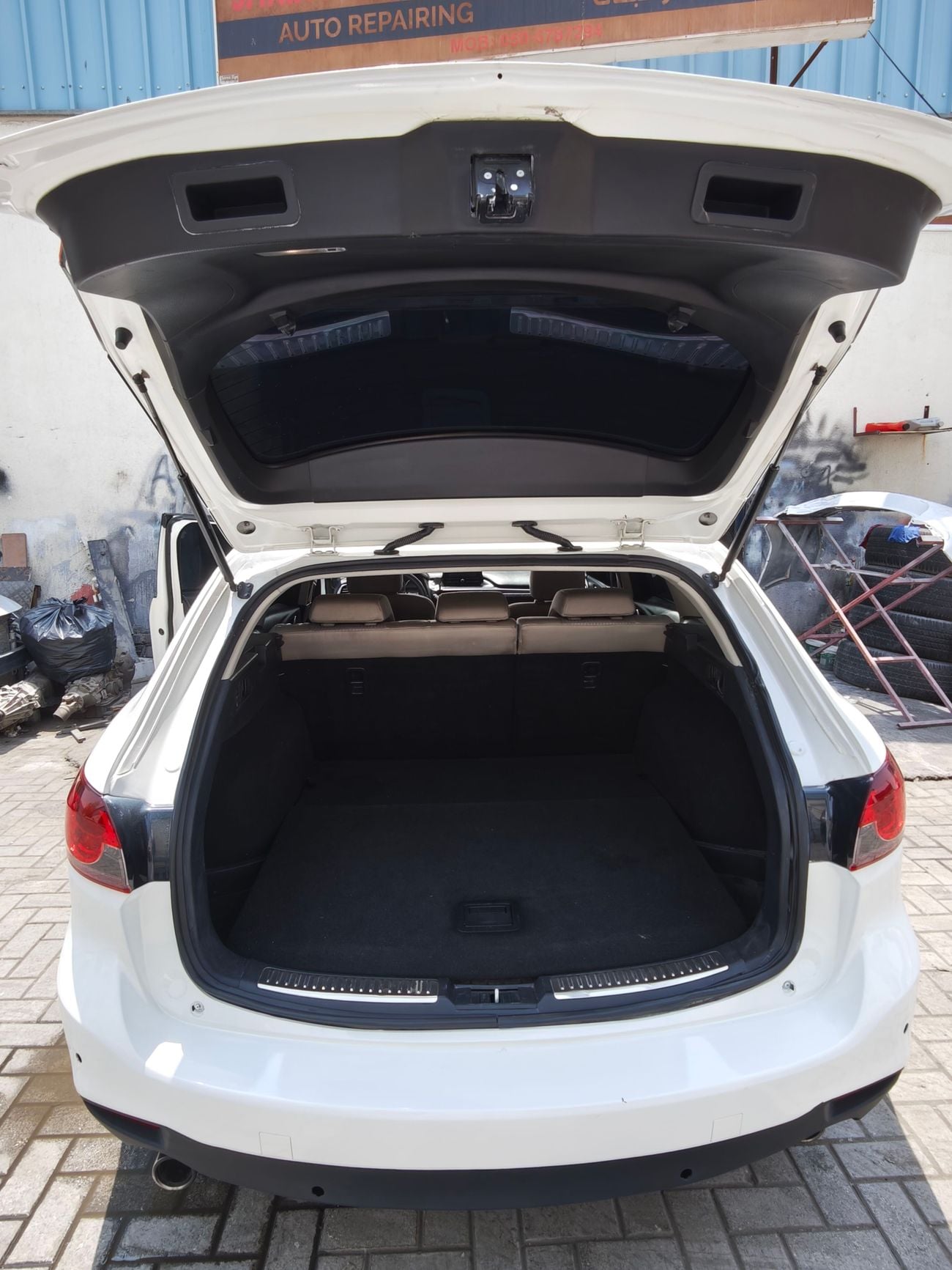 مازدا 6 TOURING