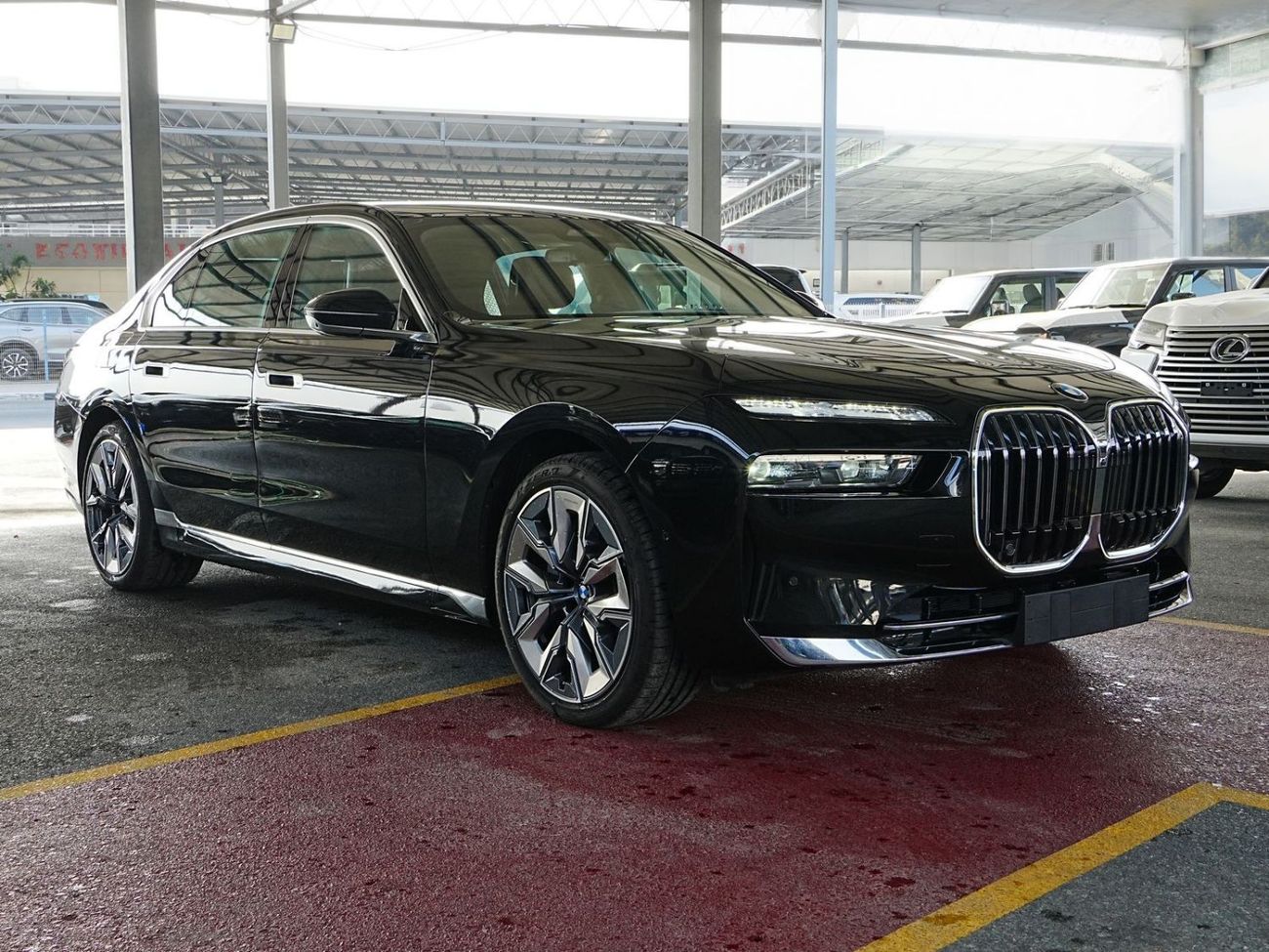 بي أم دبليو 740i ماستركلاس M SPORT PACKAGE