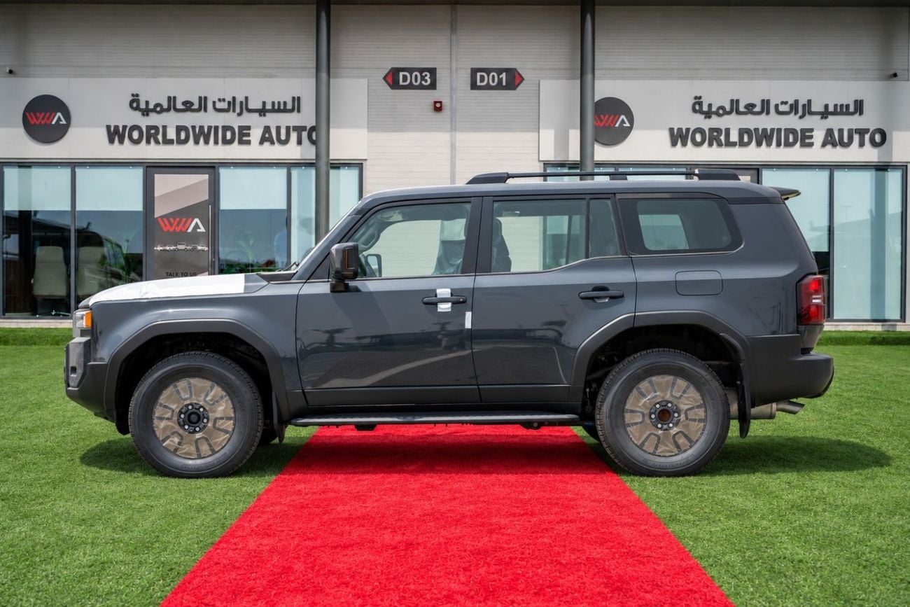 تويوتا برادو PRADO 2.8 DIESEL LIMITED AUTOMATIC FOUR WHEEL DRIVE 7 SEATS 5 DOOR