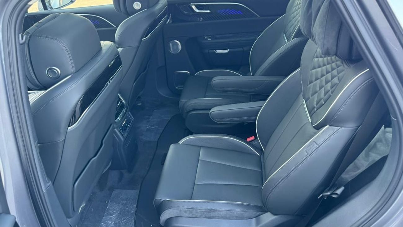 HONGQI EHS9 HIGH VIP SEATS
