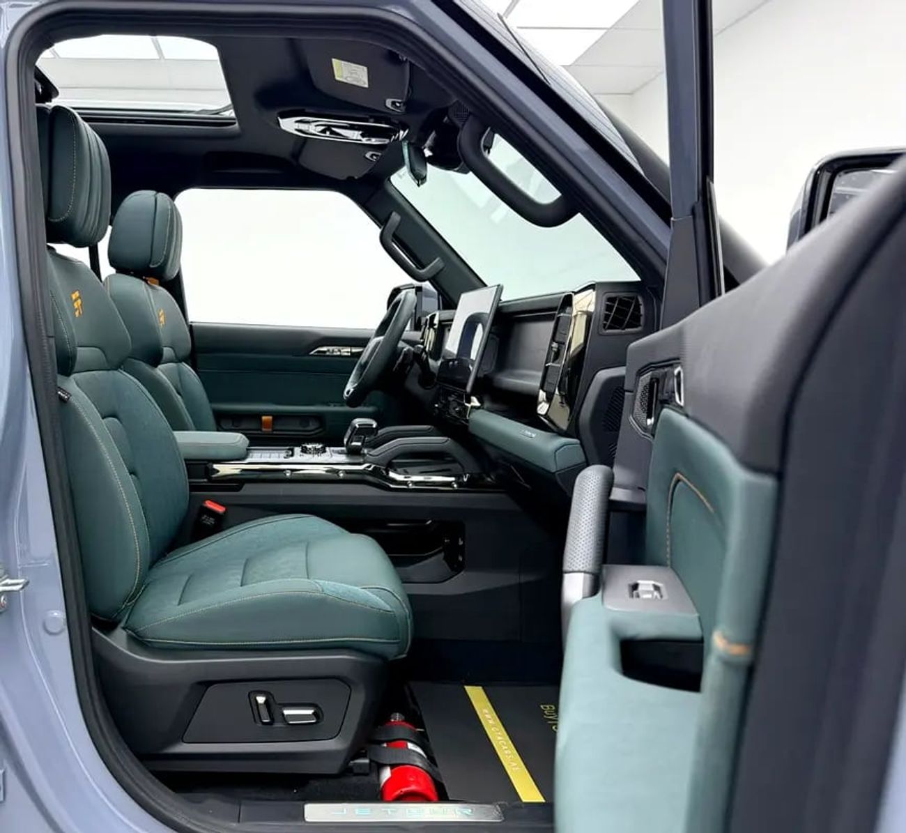 Jetour T2 LUXURY PLUS Luxury, Warranty, Full Service History, Fully Loaded, GCC