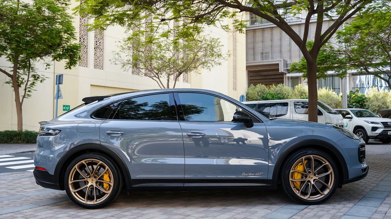 Porsche Cayenne Coupe TURBO GT