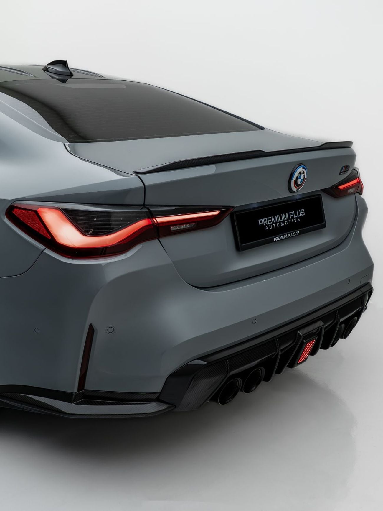 بي أم دبليو M4 COMPETITION M XDRIVE