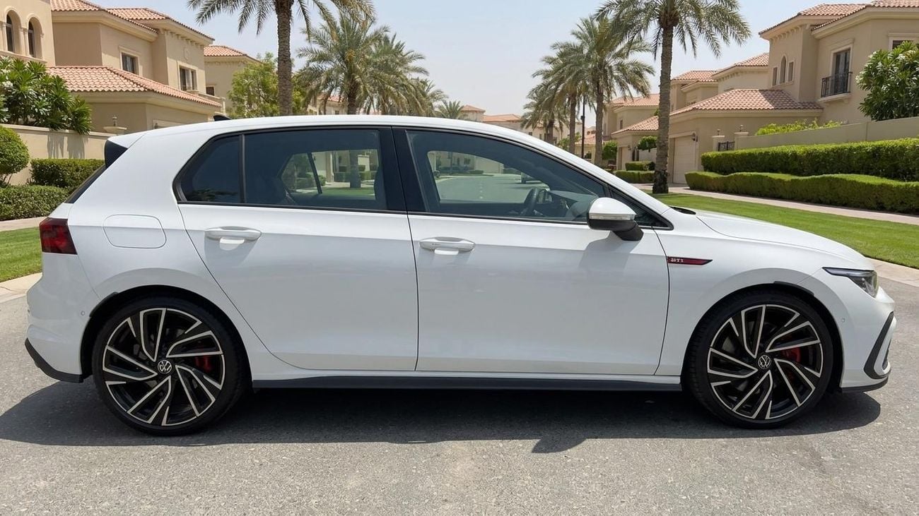 Volkswagen Golf GTI P2 2023 | AED 1573/Month | 0 DP | 30 Day Return | Warranty | Service History