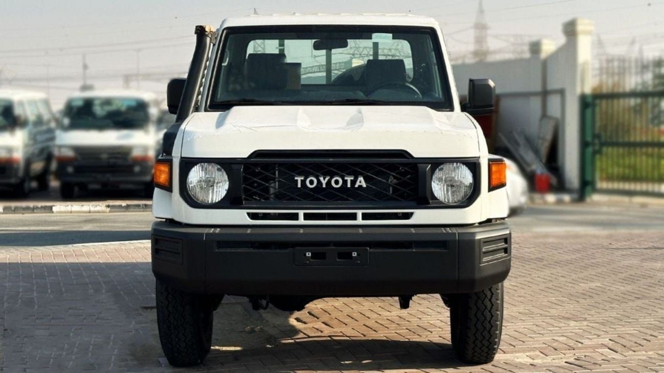 Toyota Land Cruiser 70 LC 78 HARDTOP 4.0L MT S/C 4.2 DIESEL