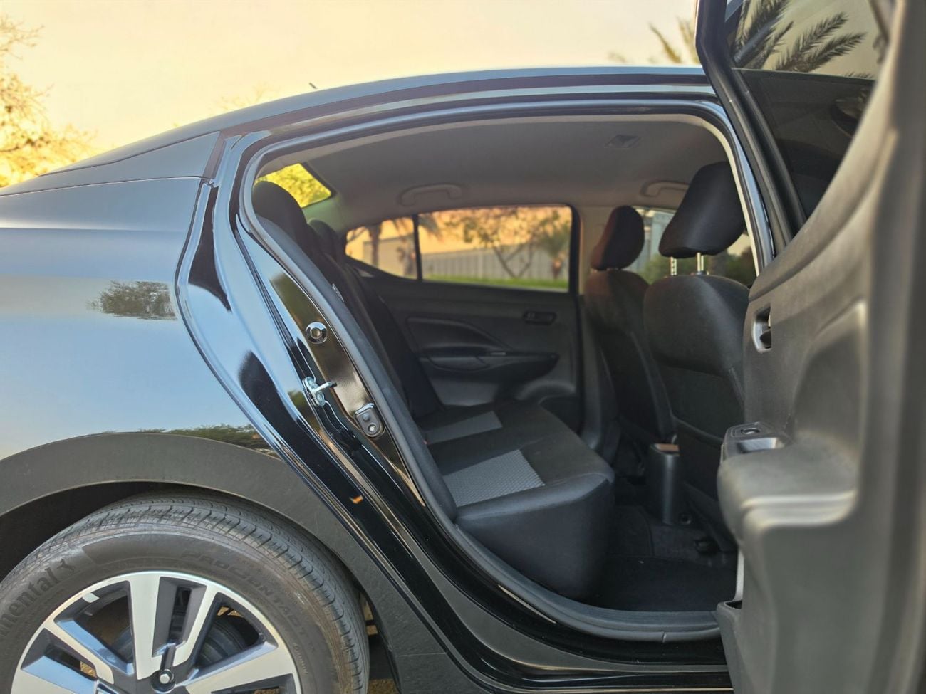 Nissan Versa STANDARD
