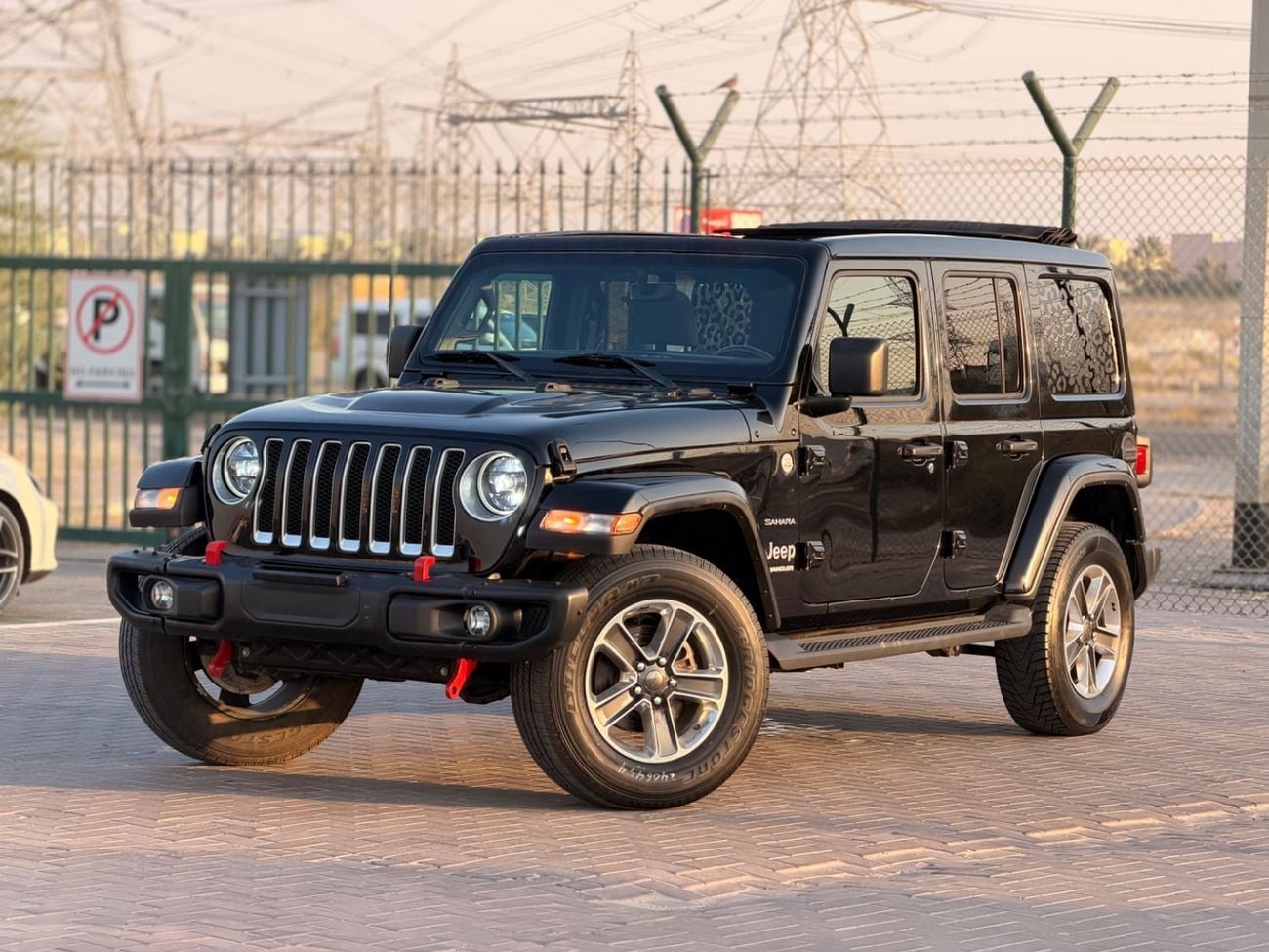 Jeep Wrangler Sahara 2.0L Full option