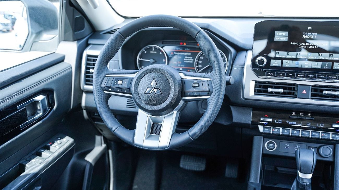 Mitsubishi L200 GLS Brand New – 2.4L Turbo Diesel 4WD Automatic – D82 – 2027 – Export Only