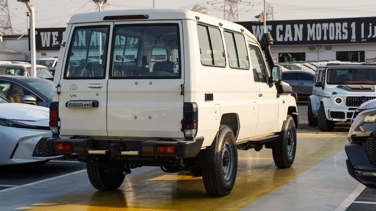 تويوتا لاند كروزر 70 LC 78 HARDTOP 4.0L AT