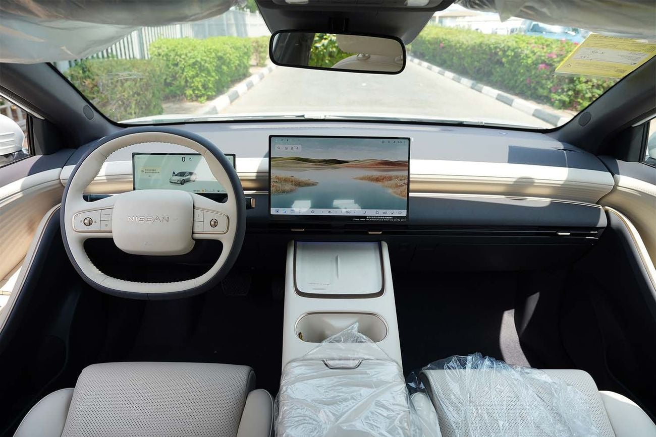 Nissan N6 180 MAX