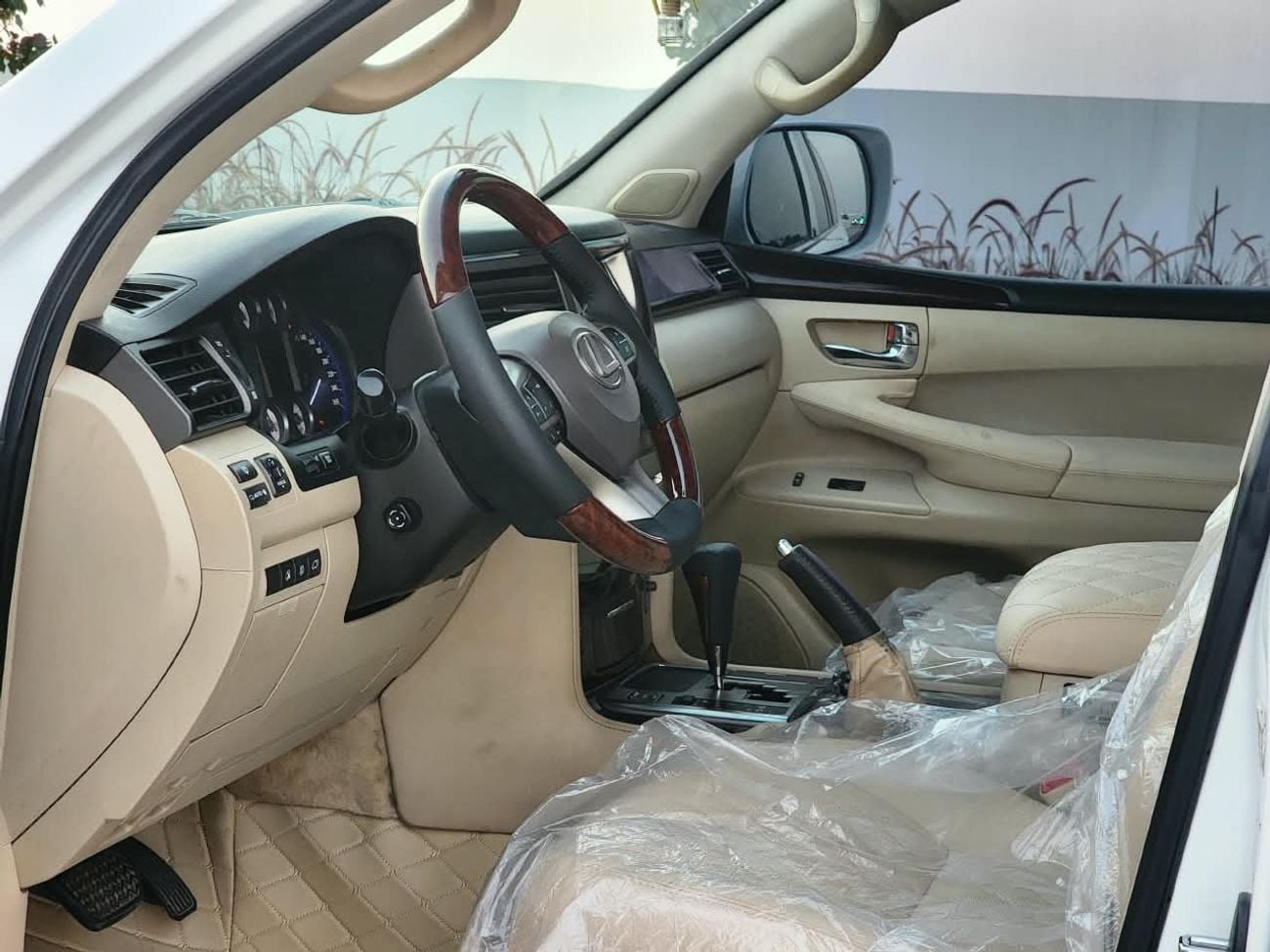 Lexus LX570 MODEL 2010 UPGRADE 2021