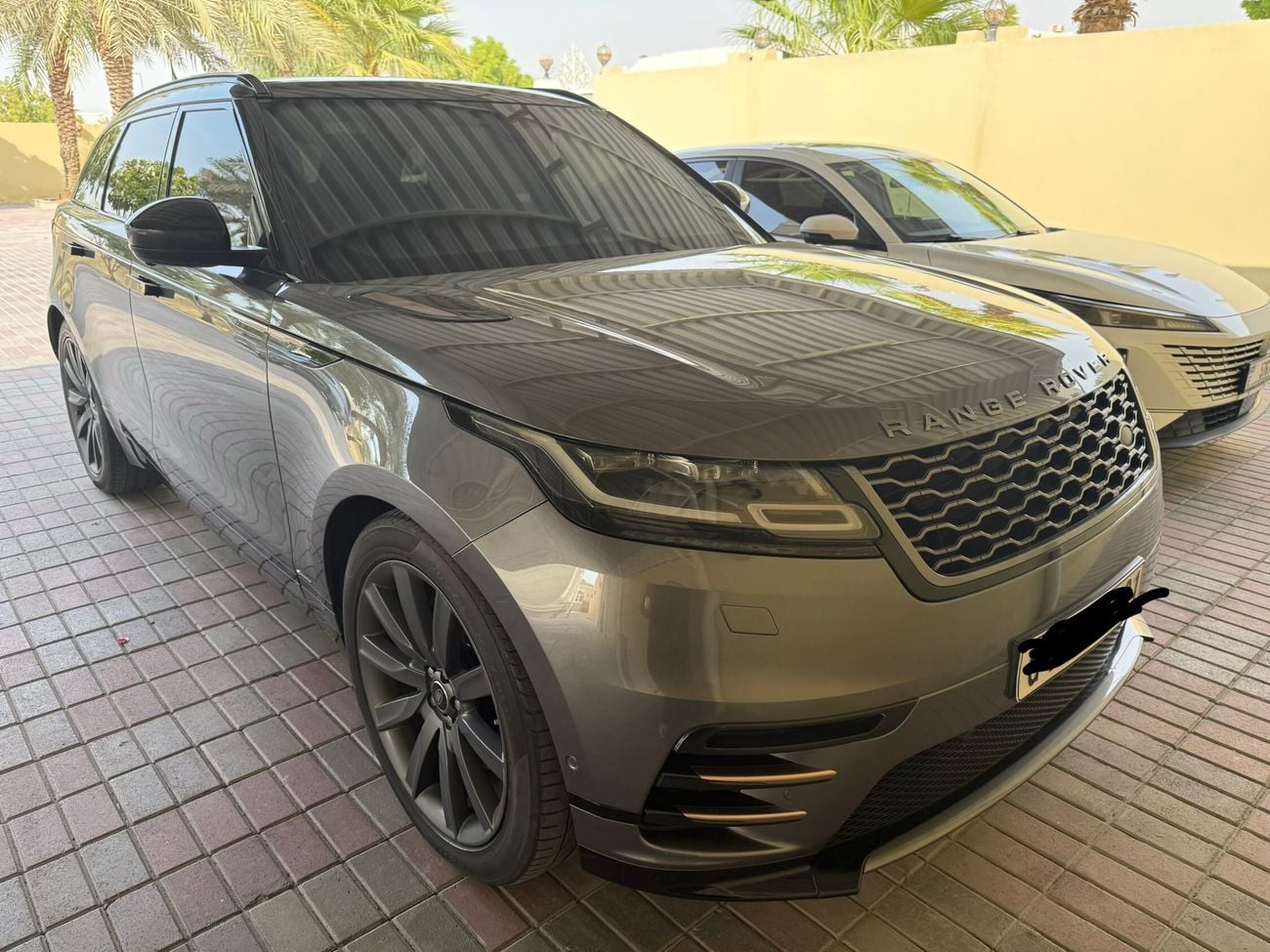 Land Rover Range Rover Velar R-DYNAMIC