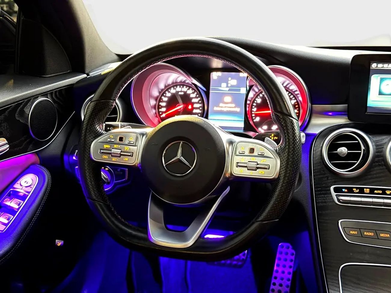 مرسيدس بنز C 200 بريميوم E200 | | GCC | 2.0L TURBO | GCC