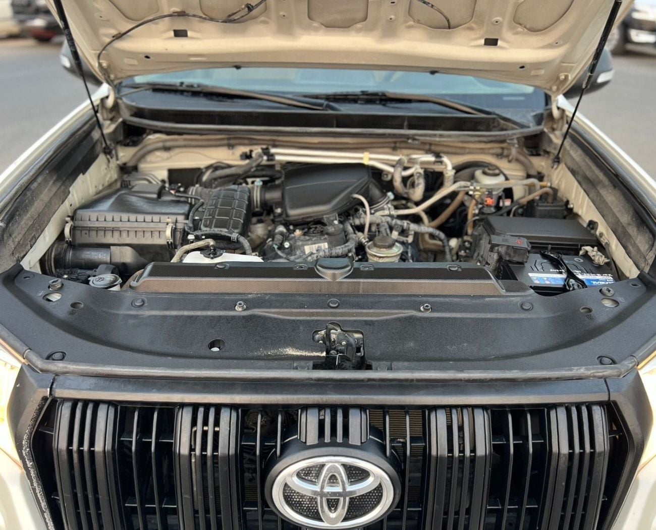 Toyota Prado TXL1 2022 Toyota Prado TX 2.7L V4- AWD 4x4 - No accident - 2 key Rear Sensor -