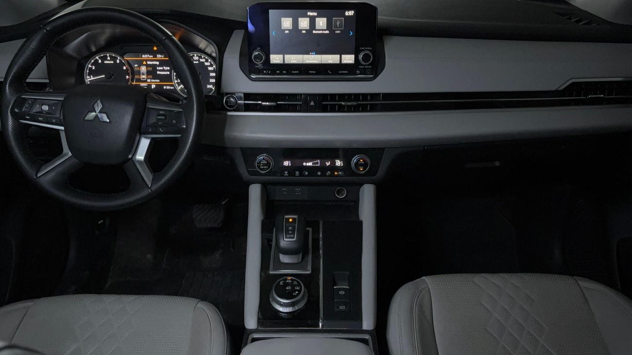 Mitsubishi Outlander GLX MIDLINE 2025 | AED 1094/Month | 0 DP | 30 Day Return | Warranty