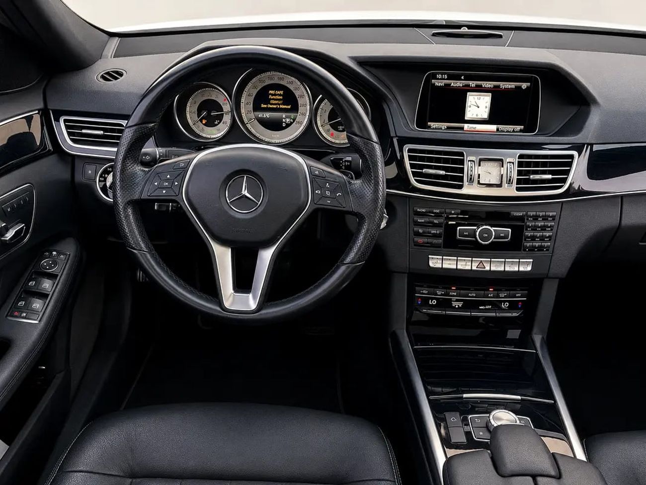 مرسيدس بنز E300 E300 | AVANTGRADE | LOW MILEAGE | FREE ACCIDENT | WELL MAINTAINED