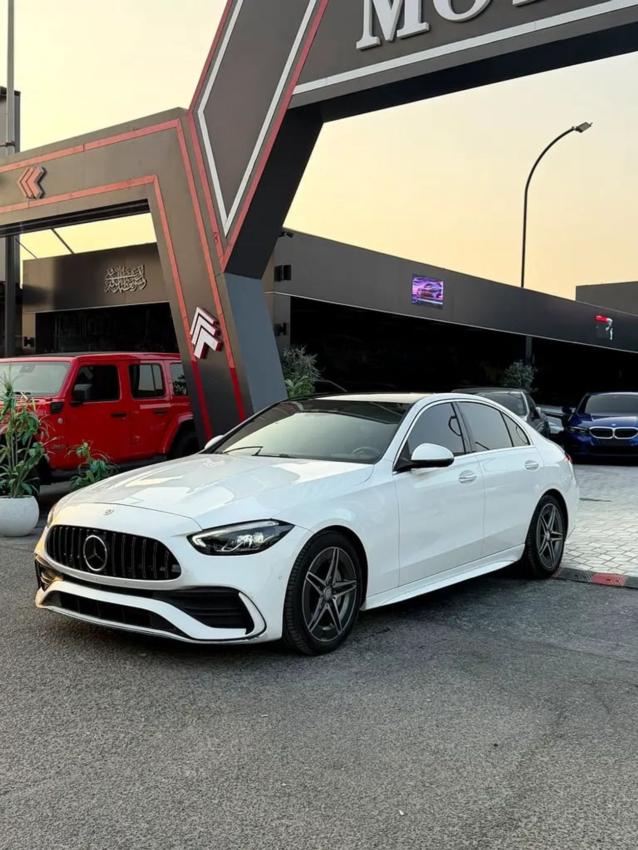 مرسيدس بنز C 200 C200 - Korean Specs - In Excellent Condition