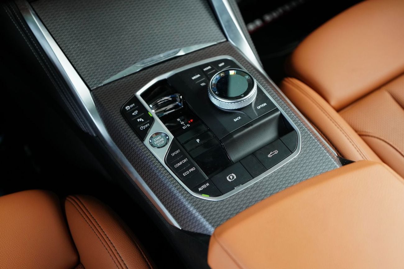 بي أم دبليو 420i M SPORT GCC-AGMC Warranty & Service Contract Until 2030-M Sports Package-Special Color