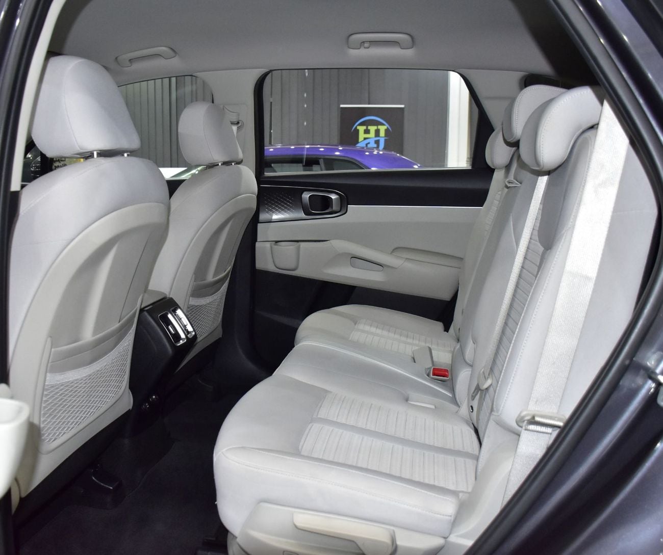 Kia Sorento EXCELLENT DEAL for our KIA Sorento ( 2023 Model ) in Grey Color GCC Specs