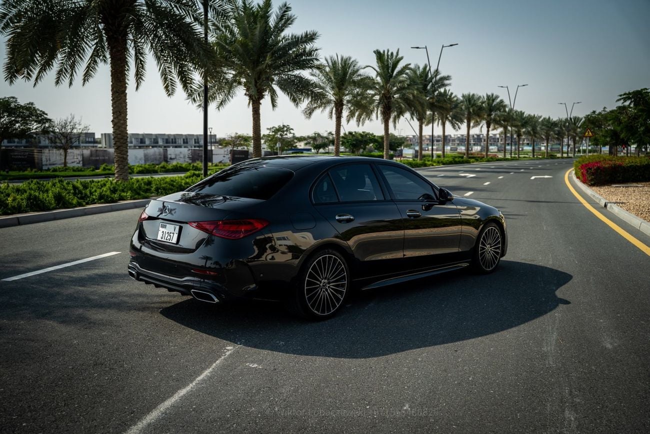 Mercedes Benz C300 STANDARD
