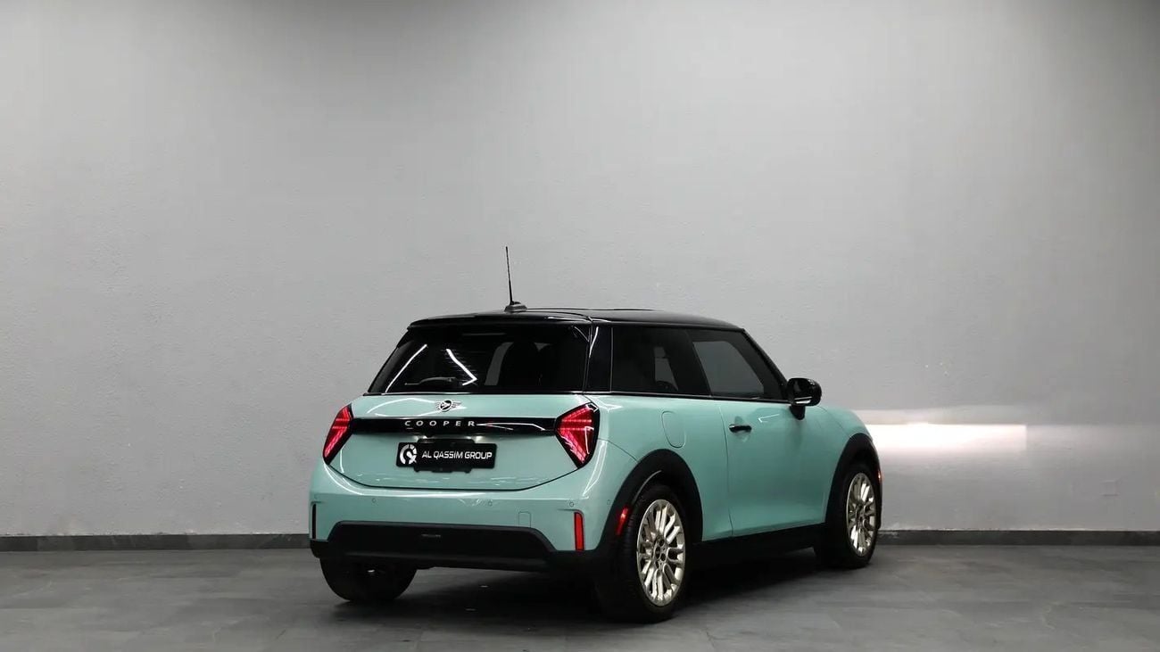 Mini Cooper S STANDARD MINI Cooper S | AED 1300 monthly Ref#W30356
