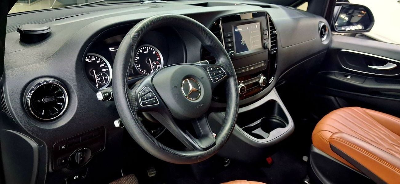 Mercedes Benz Vito 121 GCC