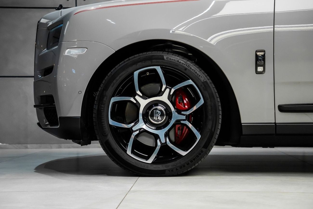 Rolls Royce Cullinan BLACK BADGE