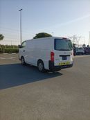Nissan Urvan STANDARD