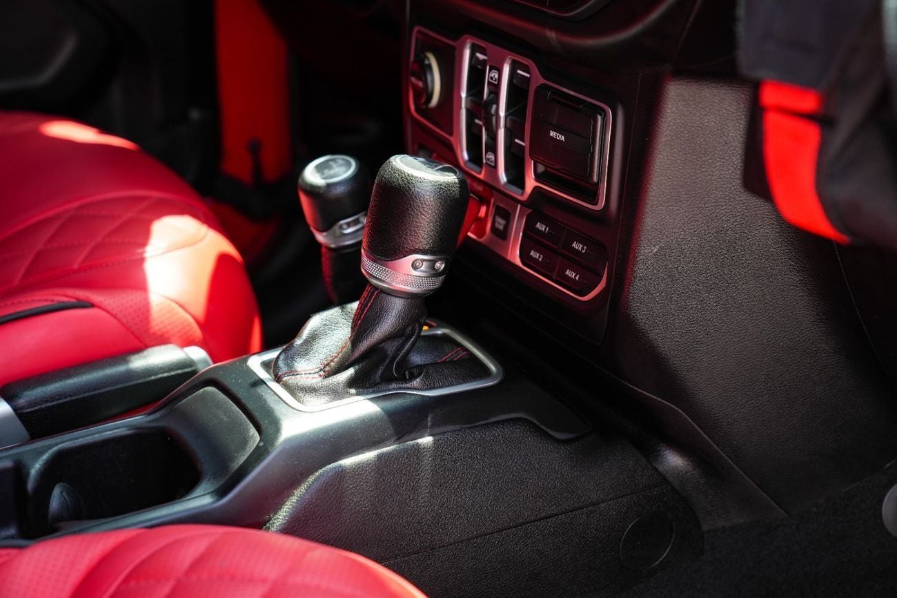 جيب رانجلر أنليميتد RUBICON 2020!! CANADIAN SPECS!! LOW MILEAGE