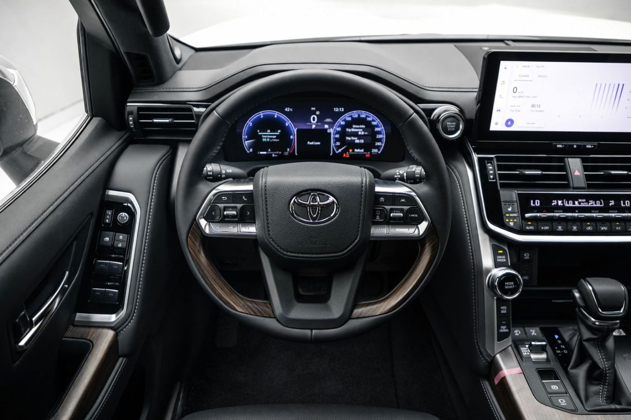 Toyota Land Cruiser VX LC300 3.5L - Pearl White Inside Black | Export Only