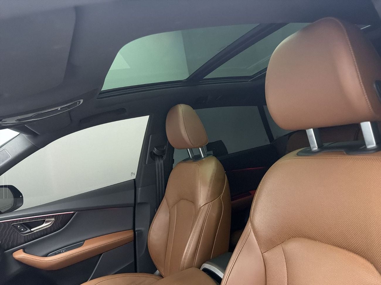 أودي Q8 55 TFSI quattro 340hp (Ref# 05486)