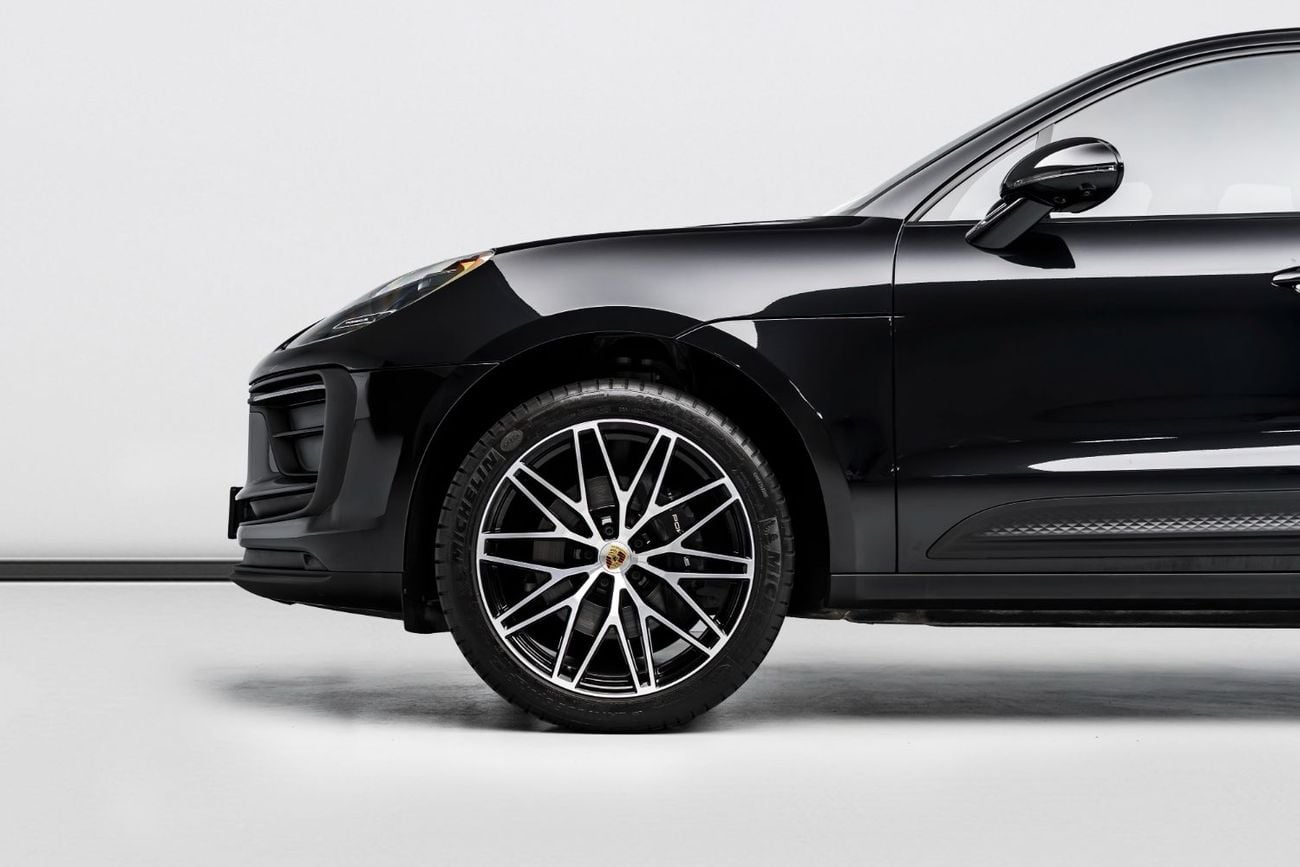 Porsche Macan STANDARD BUY NOW, PAY 2027 | THE BLACKLINE STANDARD | 2027 Porsche Warranty, Full Service History, GCC
