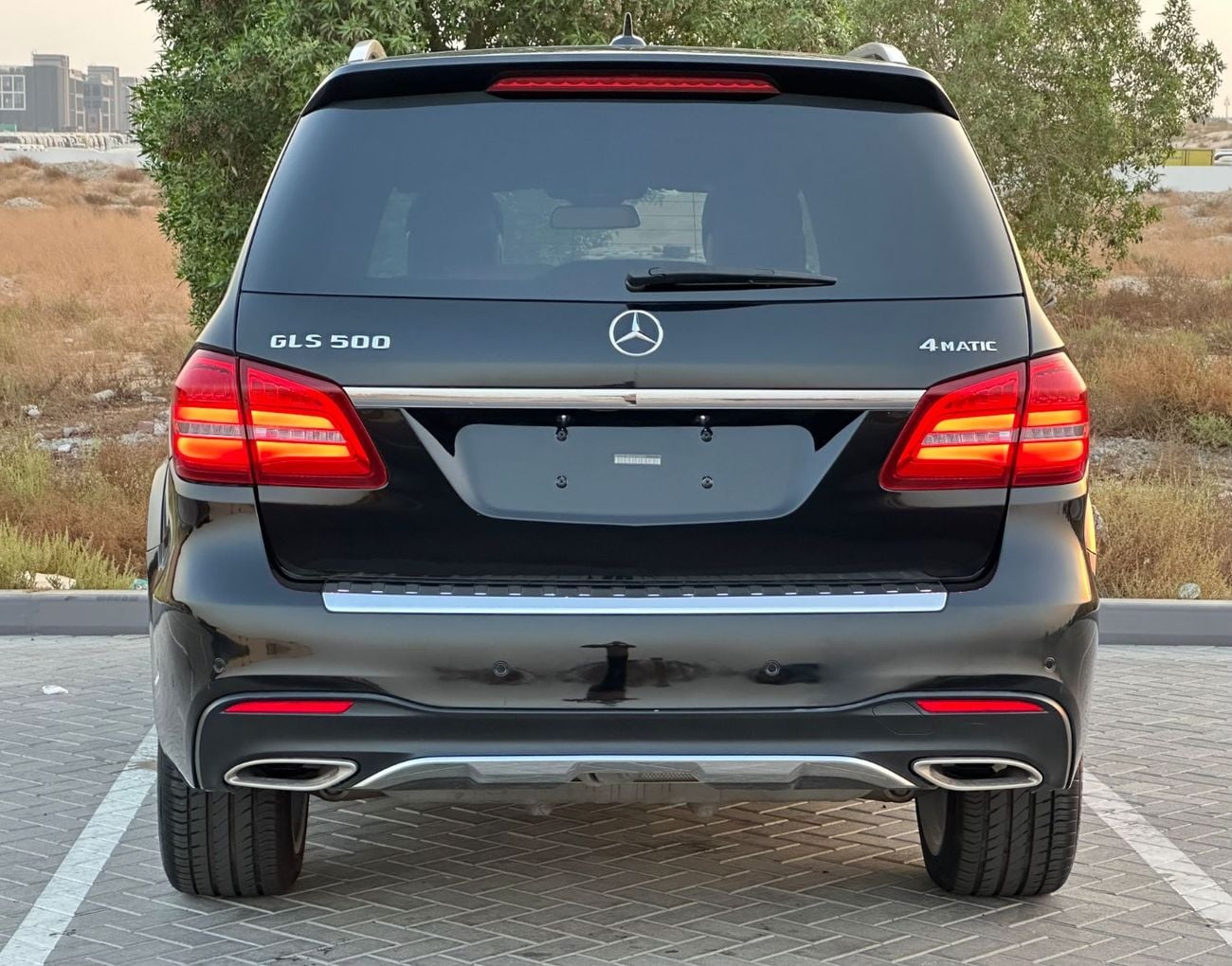 مرسيدس بنز GLS 500 ستاندارد