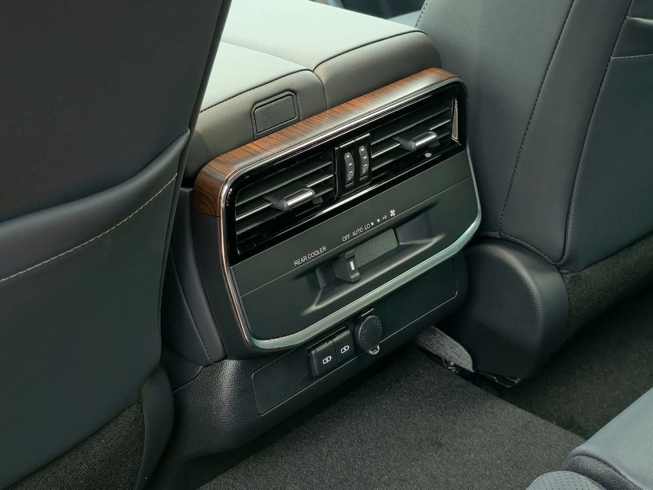 Toyota Land Cruiser GXR