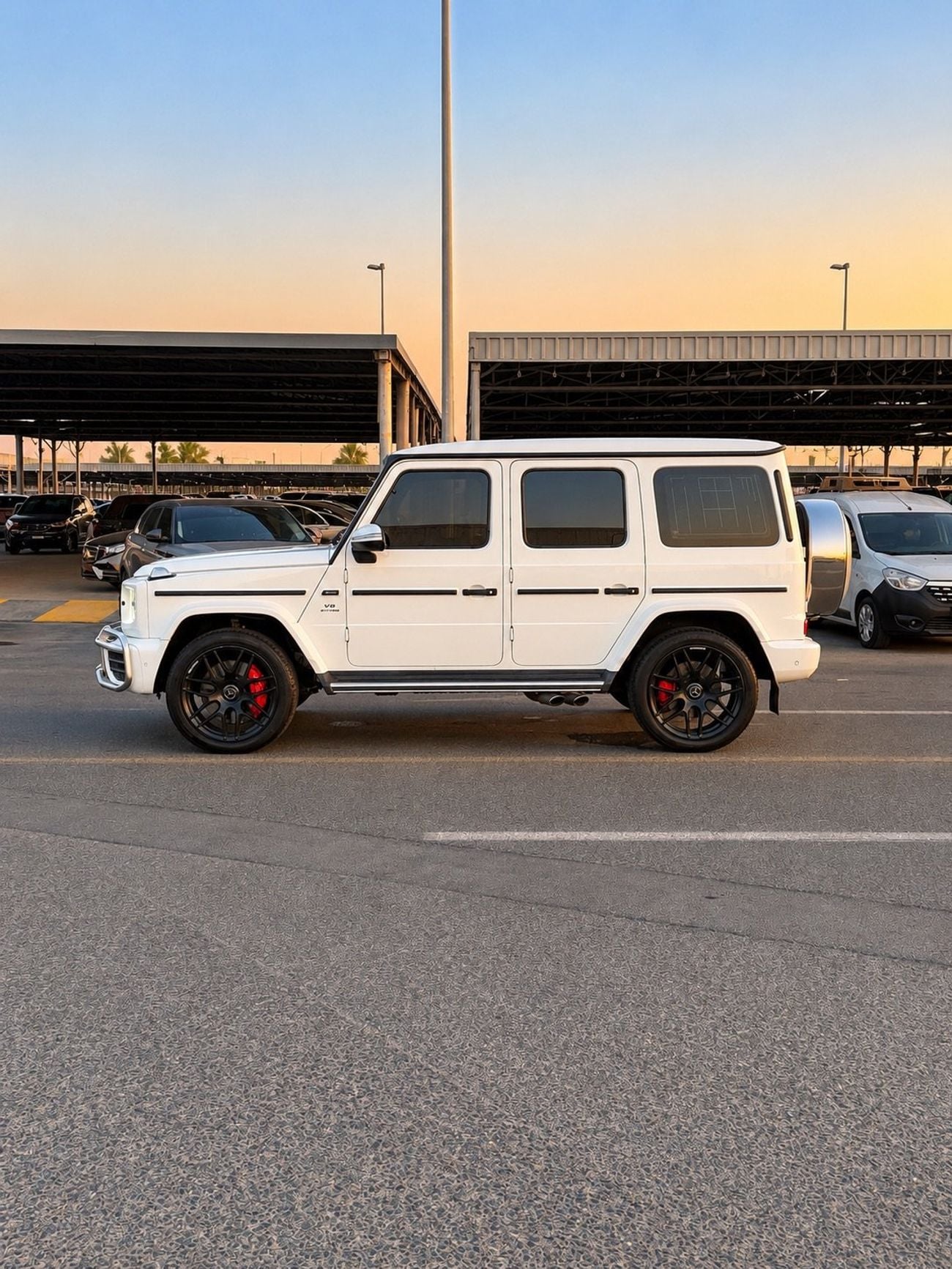 مرسيدس بنز G 63 AMG ستاندارد Mercedes-Benz G63 AMG | 2021