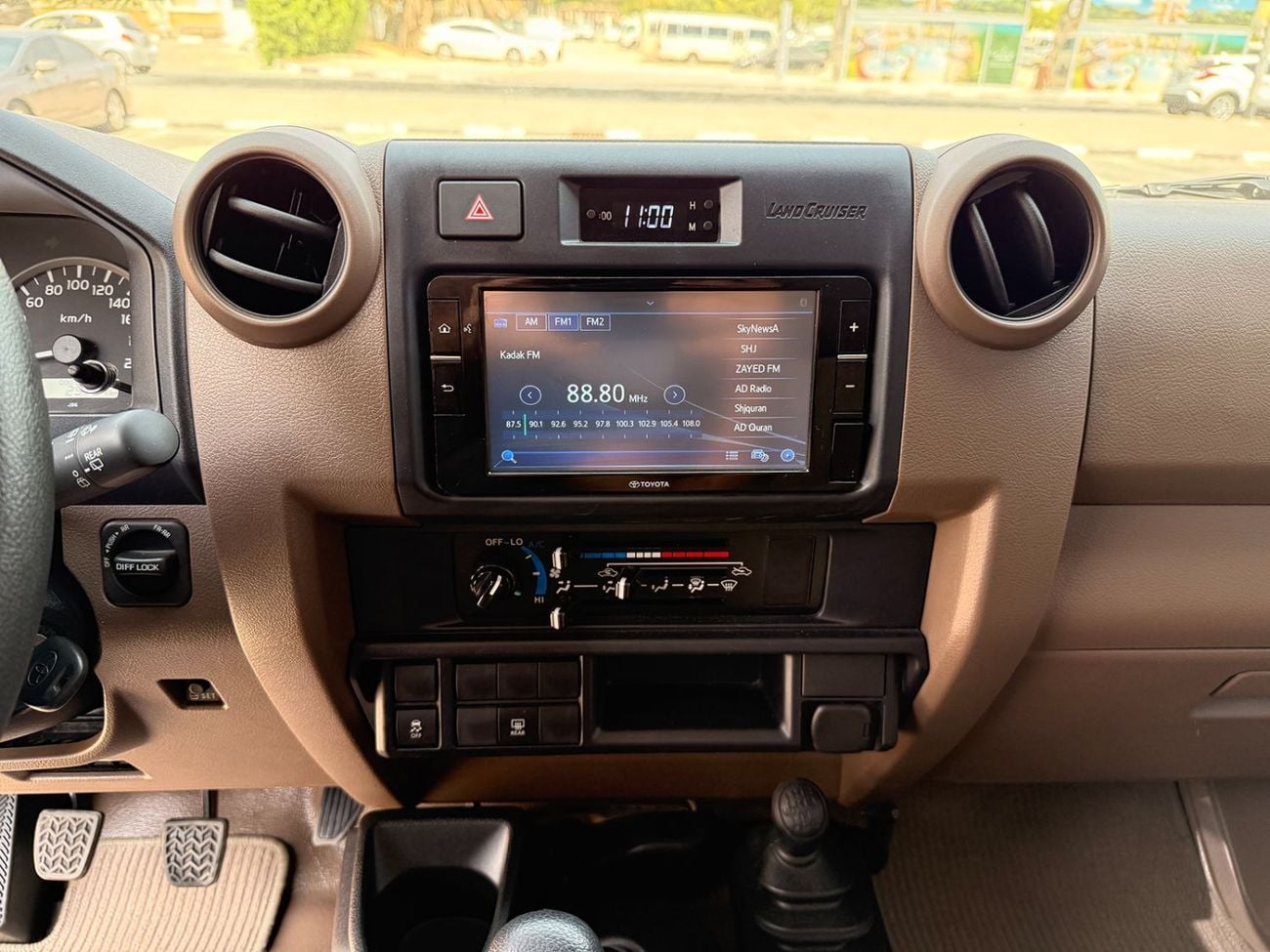 تويوتا لاند كروزر 70 LC71 HT VXR