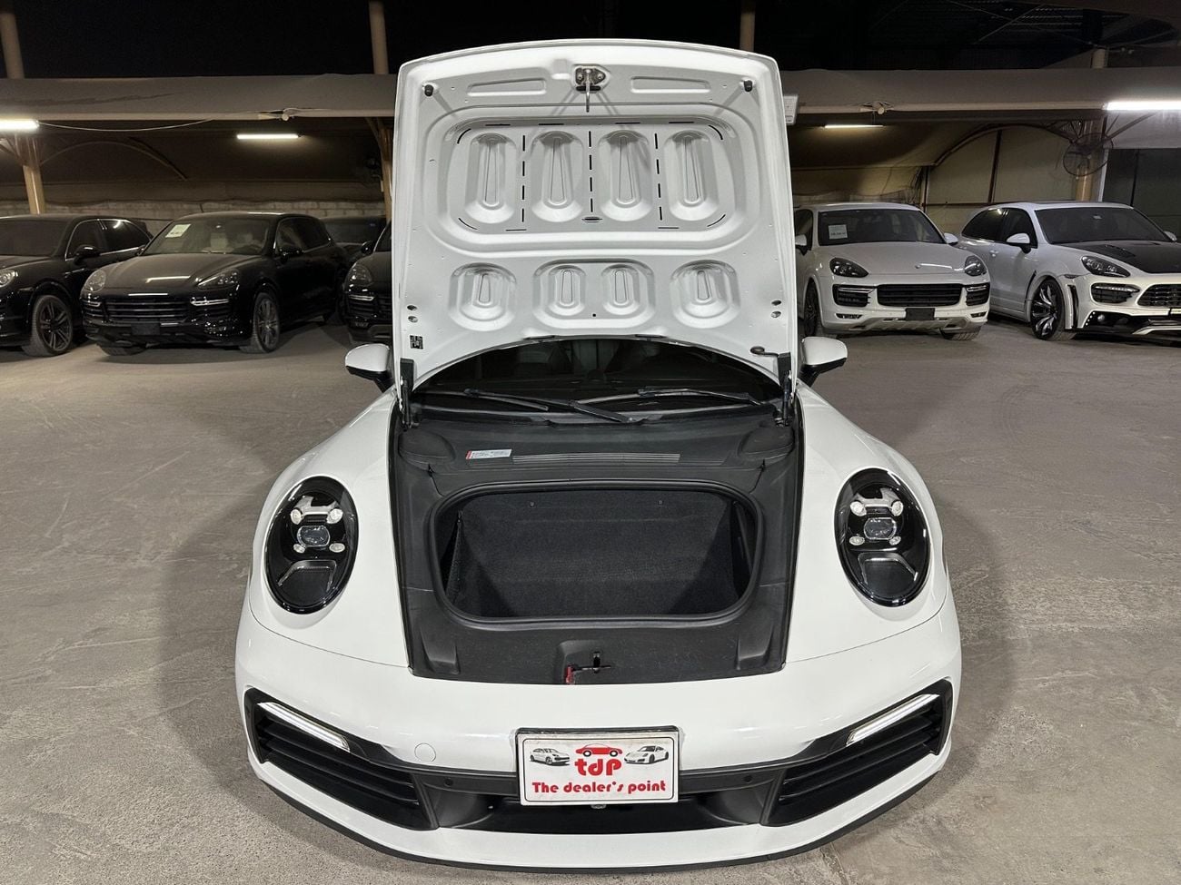 Porsche 911 CARRERA 4S PORSCHE 911 CARRERA 4S 2020 | FULL SERVICE HISTORY | SPORTS CHRONO PACKAGE | SLIDING GLASS SUNROOF