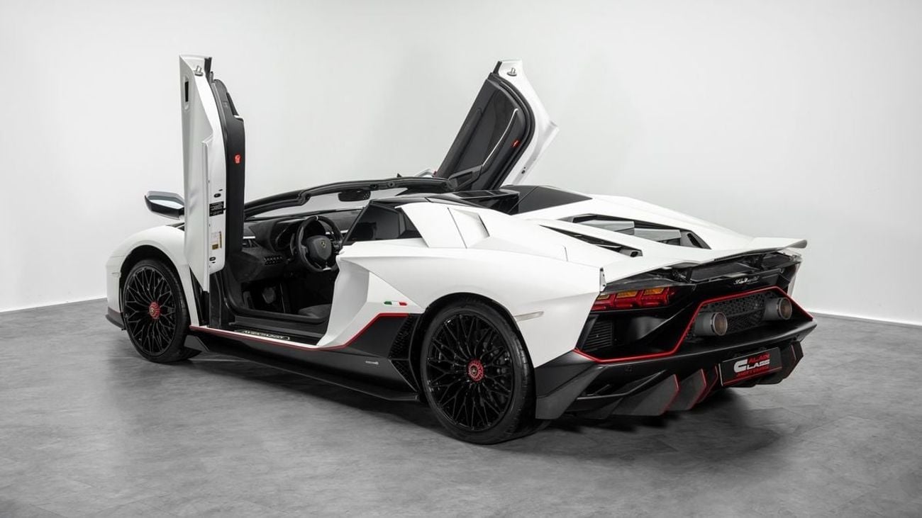 Lamborghini Aventador ULTIMAE Roadster - 2022 - GCC Specs